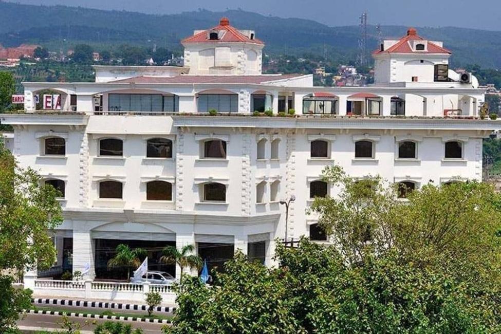 Inn Riviera Jammu Exterior foto